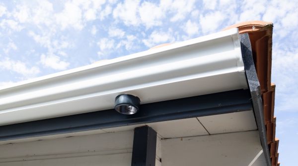 Seamless Gutters Installation in Saginaw