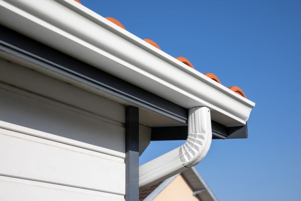 Gutter Adjustment in Saginaw