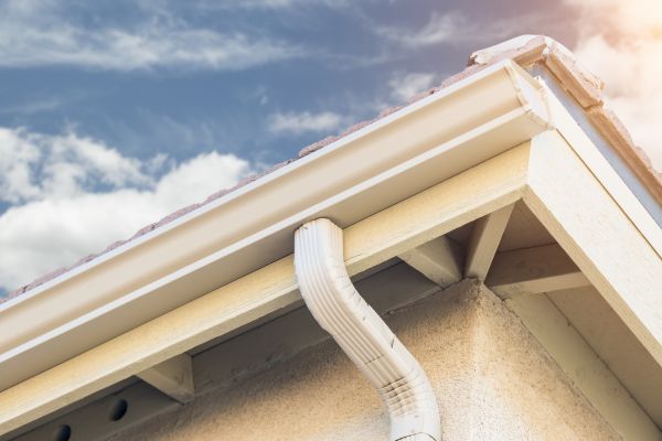 Seamless Gutter Replacement in Saginaw