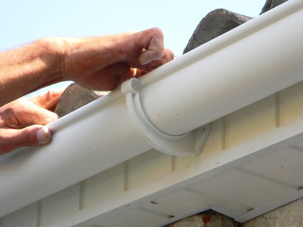 Plastic Gutter Repair in Saginaw